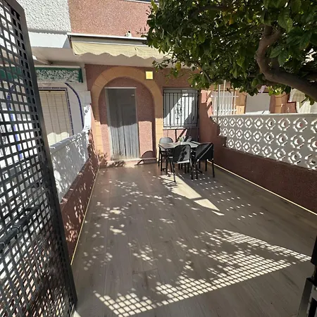 Casita Playa Yolanda Apartment *
